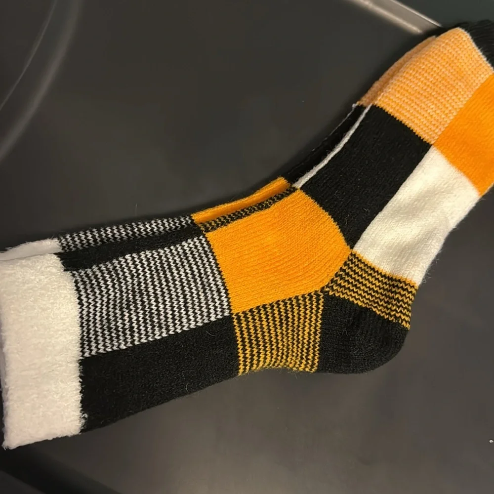 Cozy Cabin Men's Socks - Black, Gold, White, new